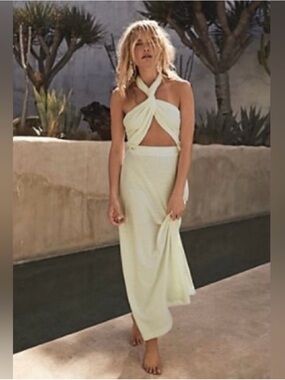 FP-Beach convertible Women's Twist Halter Cutout Maxi Dress - Pale Green